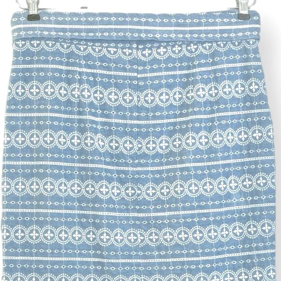 Ann Taylor Embroidered Chambray Tie Waist Pencil Skirt Eyelet Women 8 Side Slits - Picture 7 of 15